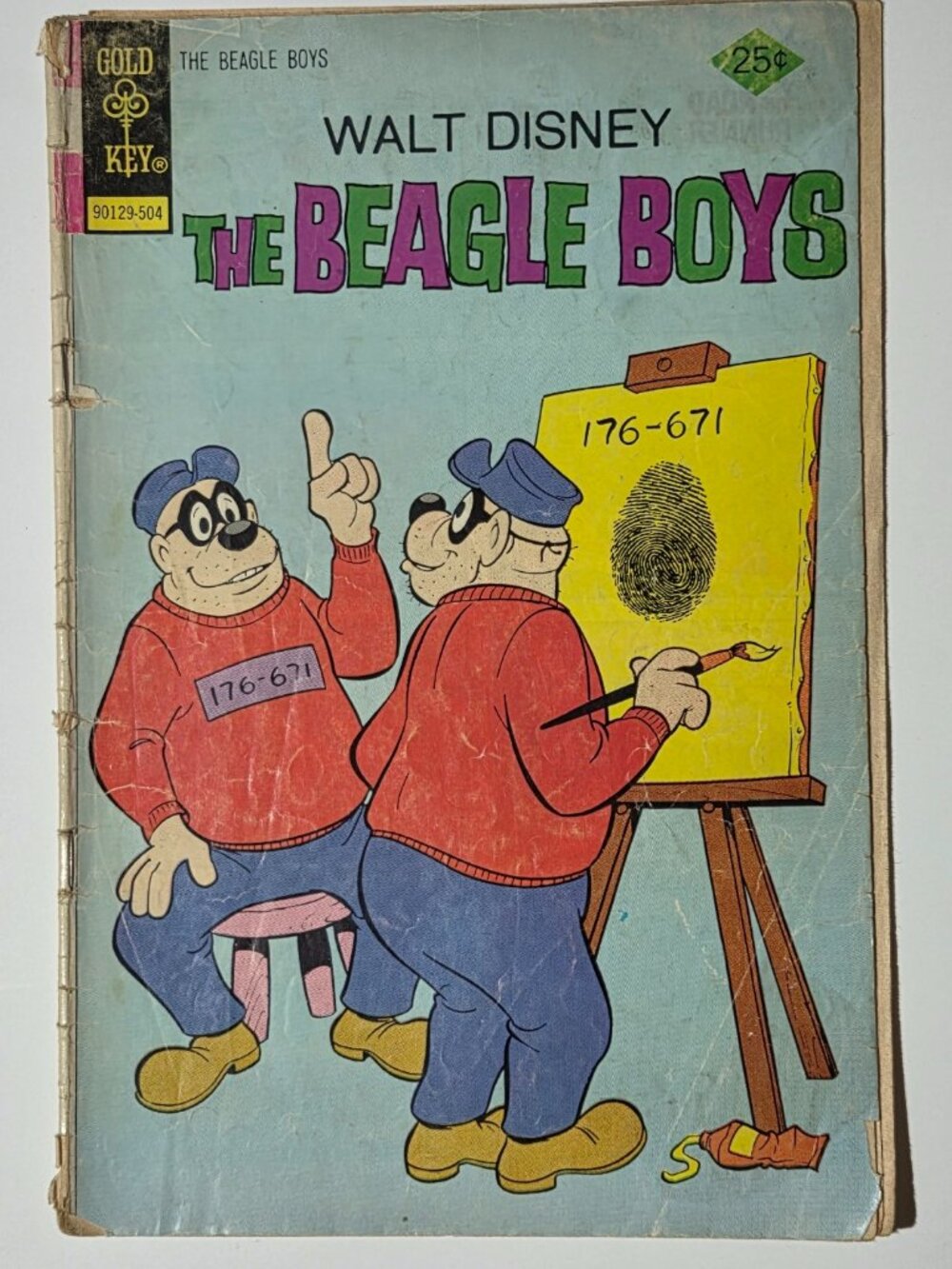Walt Disney's The Beagle Boys #24 Comic Book